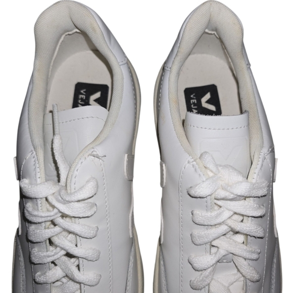 Veja V-12 White Leather Sneakers Size Women's 8 Lace Up - Picture 4 of 11